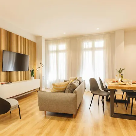 Bravissimo Ferreries Velles, With 2 Bedrooms * ז'ירונה