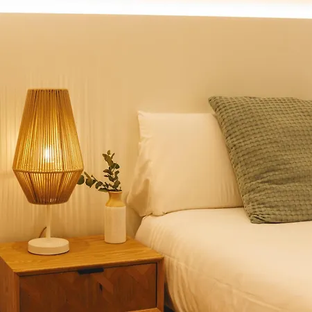 דירה Bravissimo Ferreries Velles, With 2 Bedrooms ז'ירונה